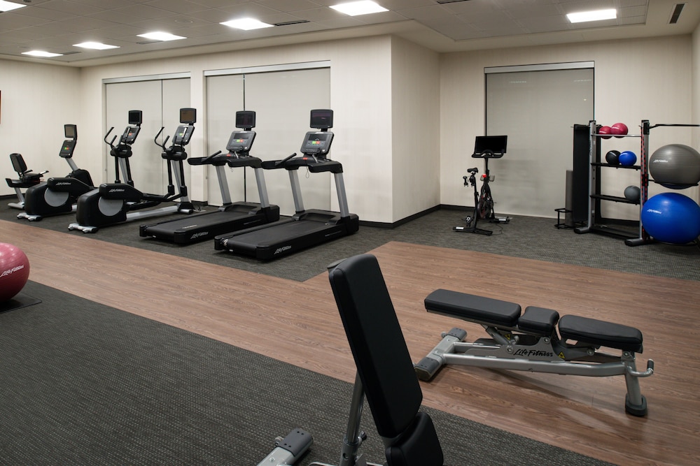 Courtyard by Marriott Charlotte Steele Creek - photo 36