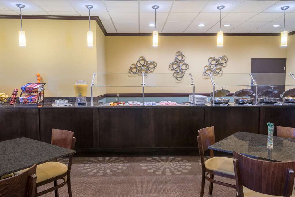 Wyndham Garden Oklahoma City Conference Ctr Airpt Bricktown - photo 18