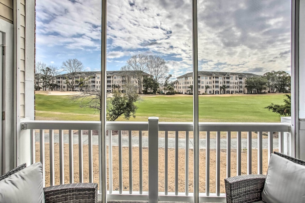 Pool Beach & Golf: Barefoot Resort Condo - photo 11