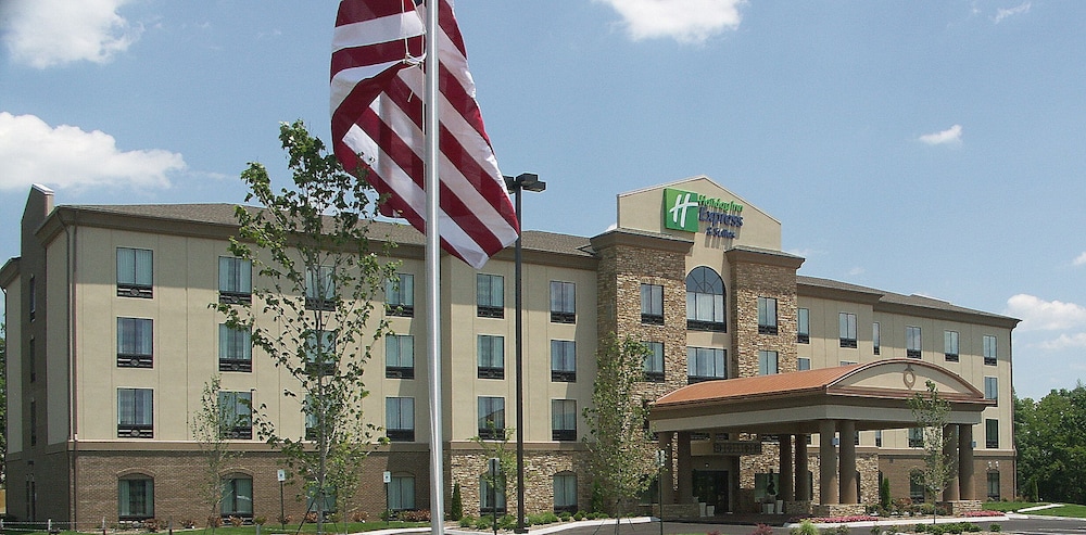 Holiday Inn Express Cleveland Northwest by IHG - photo 44