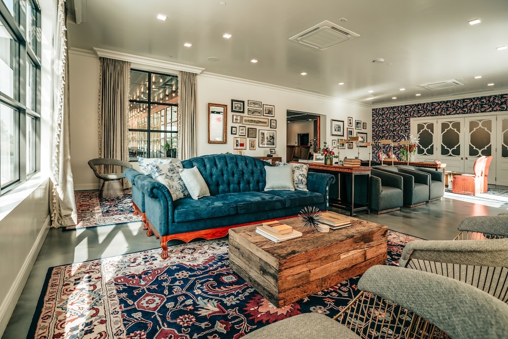 Colton House Hotel - photo 3