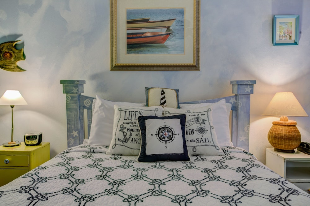 Anchor Inn NSB Bed & Breakfast - photo 19