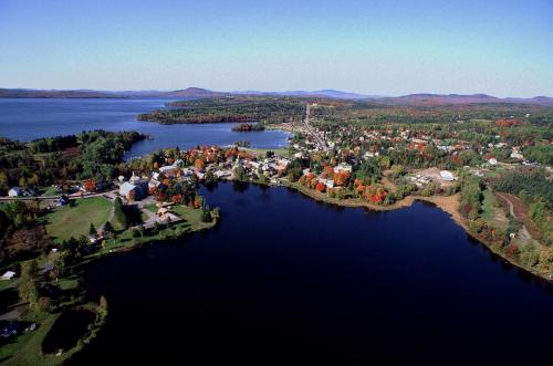 Rangeley Saddleback Inn - carbon neutral hotel in Rangely