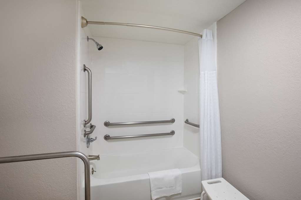 Days Inn by Wyndham Helen - photo 30