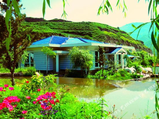 Zheyangshan Tianhua Resort in Dingxi, People's Republic of China