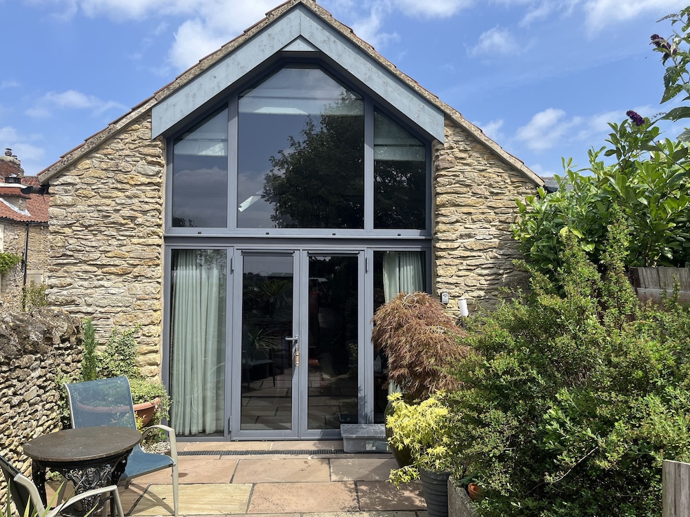 The Nail Shed in Scarborough, United Kingdom