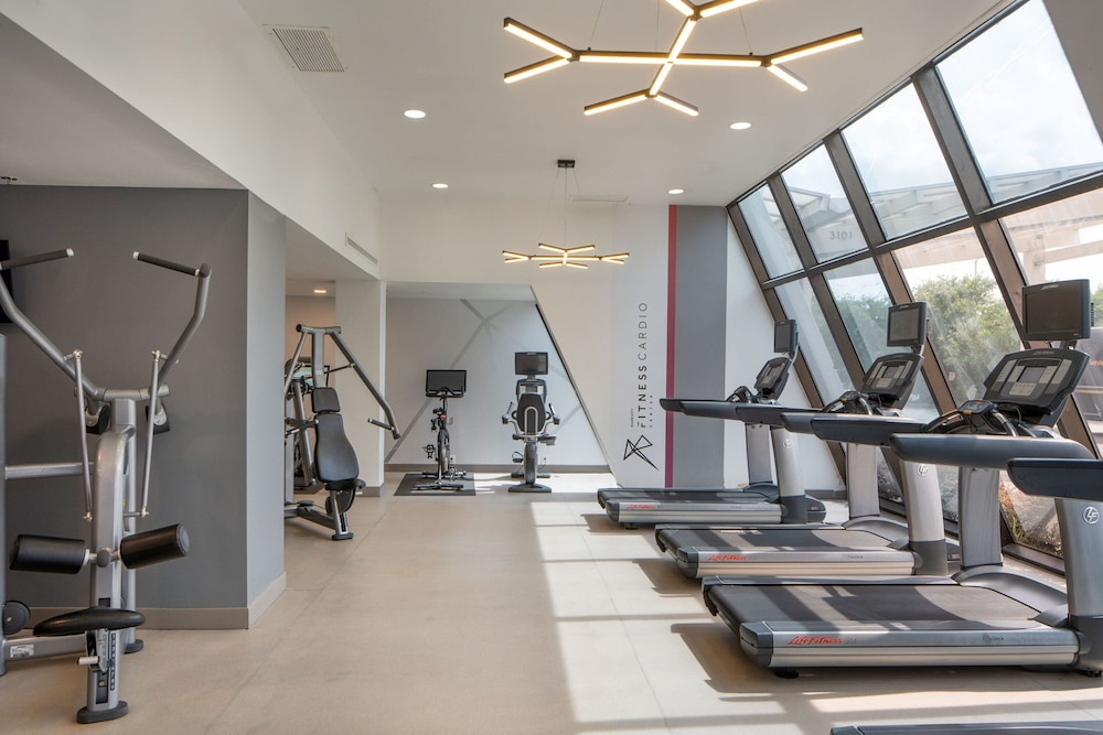 Mobile Marriott - photo 31