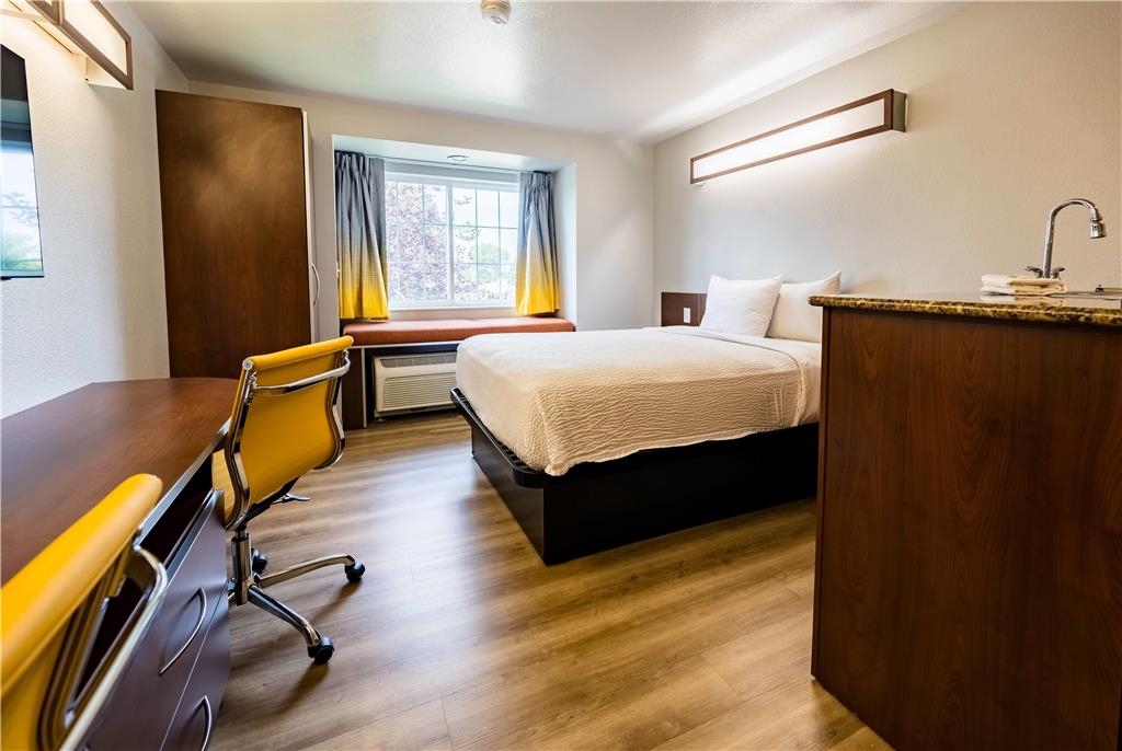Microtel Inn & Suites by Wyndham Cheyenne - photo 37