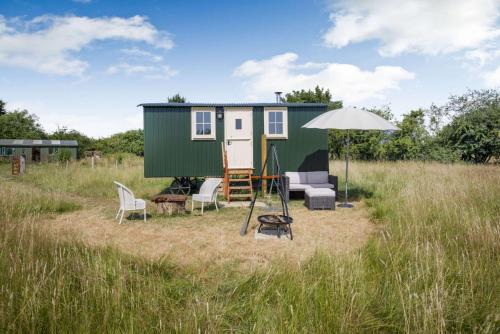 Littlestock Shepherds Hut — hotel in Shipton Under Wychwood