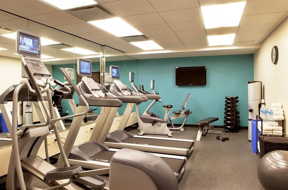 Holiday Inn Express Manhattan Times Square South by IHG - photo 8