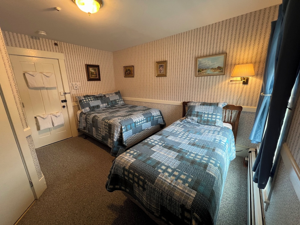 Echo Lake Inn - photo 16