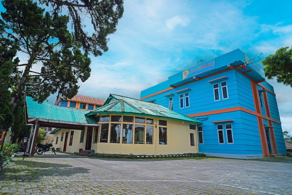 Hotel O Sidikalang Near Kejaksaan Negeri Dairi — hotel in Sidikalang