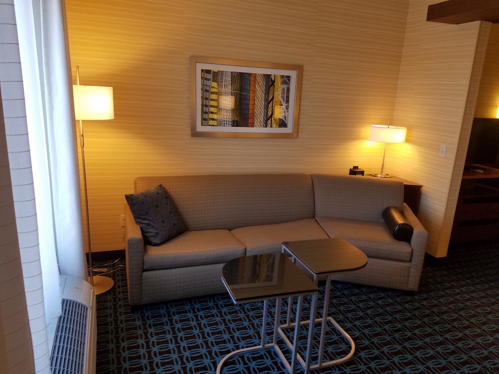 Fairfield Inn & Suites Gallup - photo 8