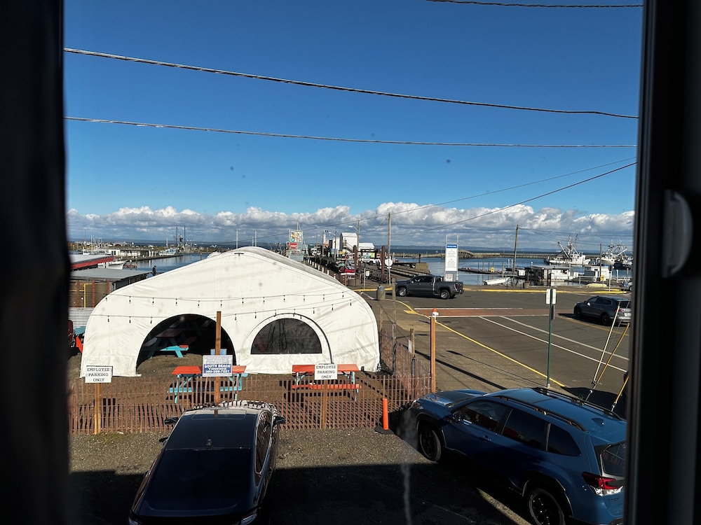 Dock Street Inn - photo 49
