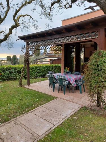 Tina Home Lake View — 4-Star Luxury Hotel in Garda, Italy