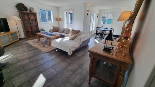 Proche Nice 3 Pieces de Charme Aspremont Village — hotel in Aspremont