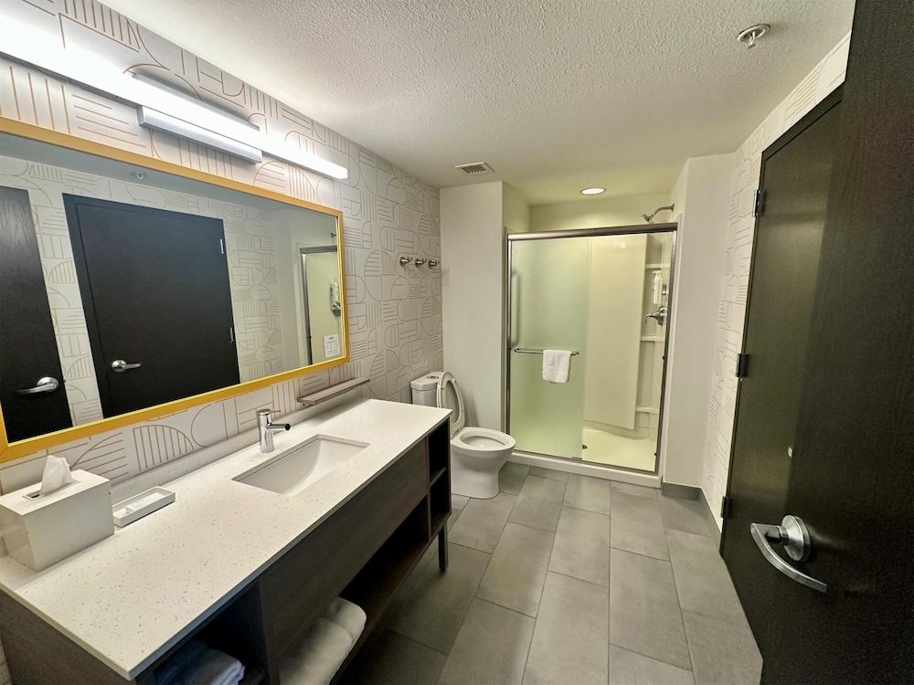 Home2 Suites by Hilton Rahway - photo 29