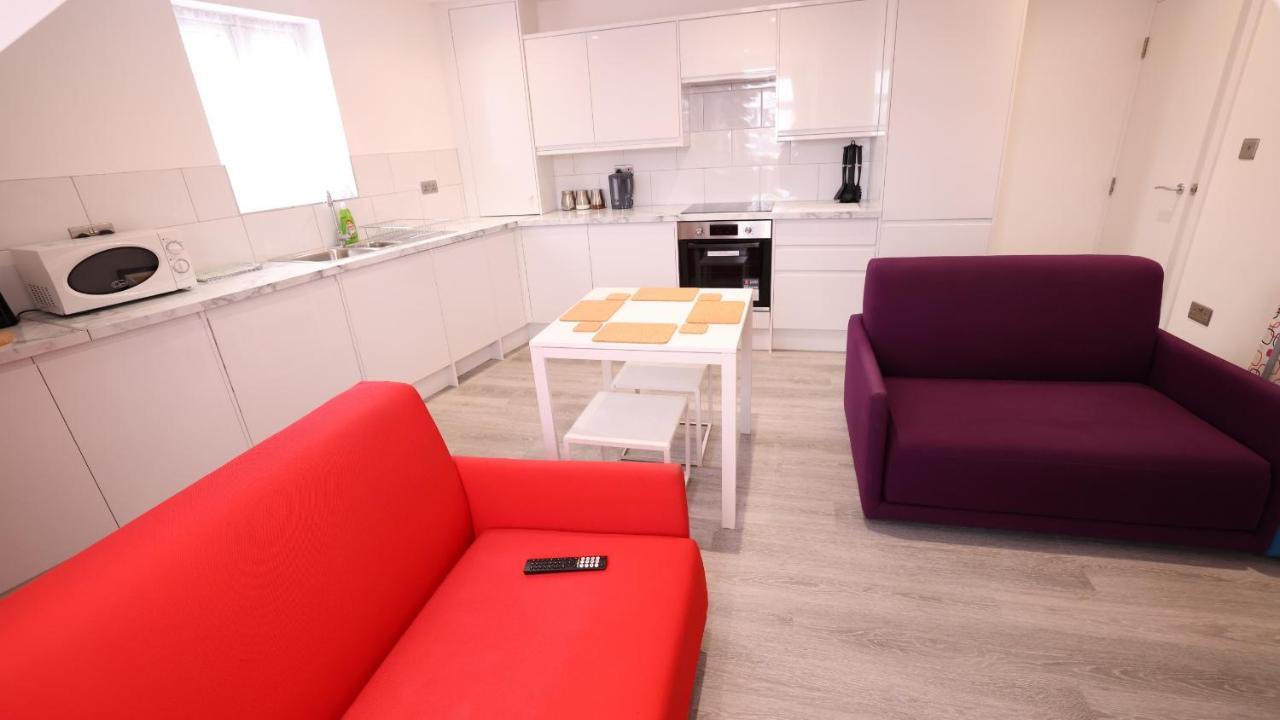 Flat 3 24 Cliff Road — 4-Star Luxury Hotel in Cromer, United Kingdom