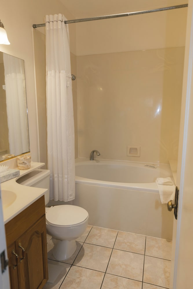 Historic Santa Maria Inn - photo 45