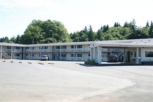 Northwoods Inn - photo 12