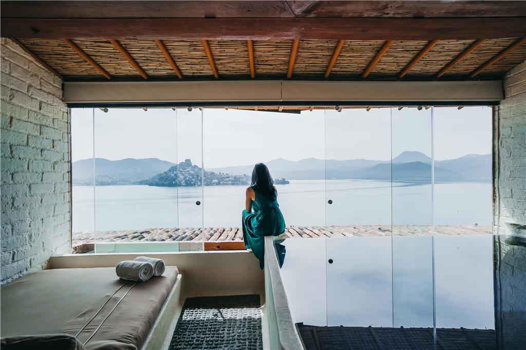 El Santuario Resort Lake View
