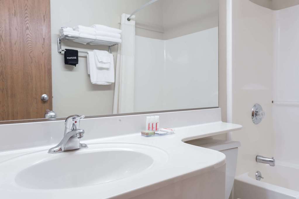 Super 8 by Wyndham Lewistown - photo 13