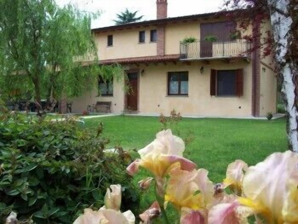 Agri Village Pavia — hotel in Certosa Di Pavia
