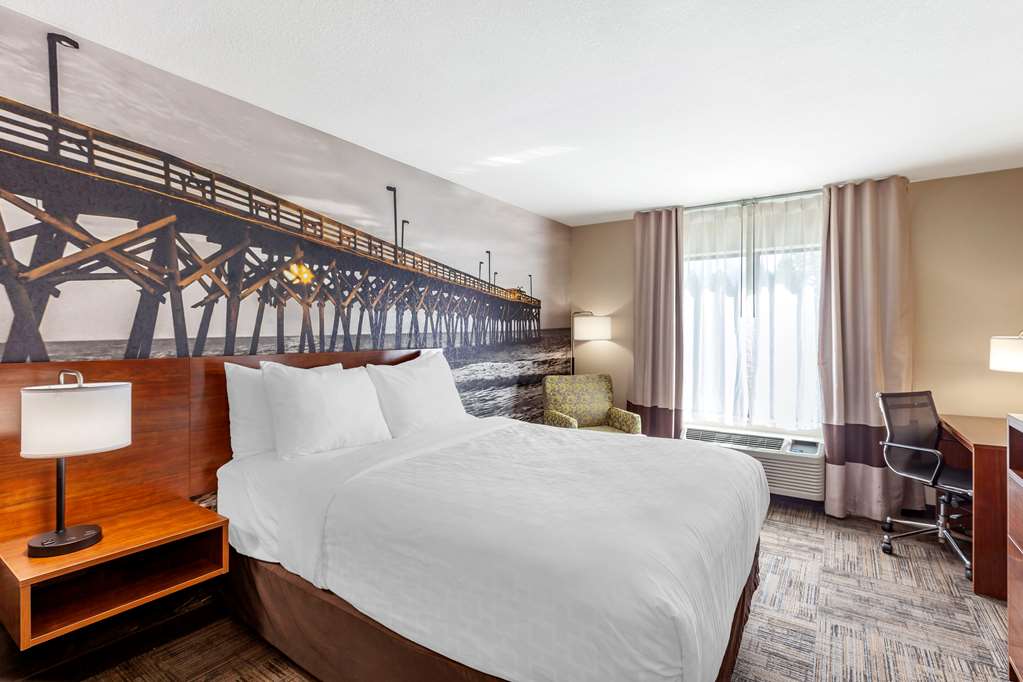 Clarion Pointe Racine Mount Pleasant - photo 10