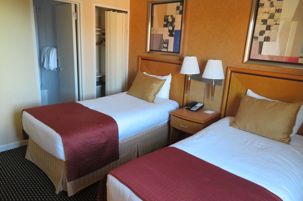 Skyline Hotel - photo 7