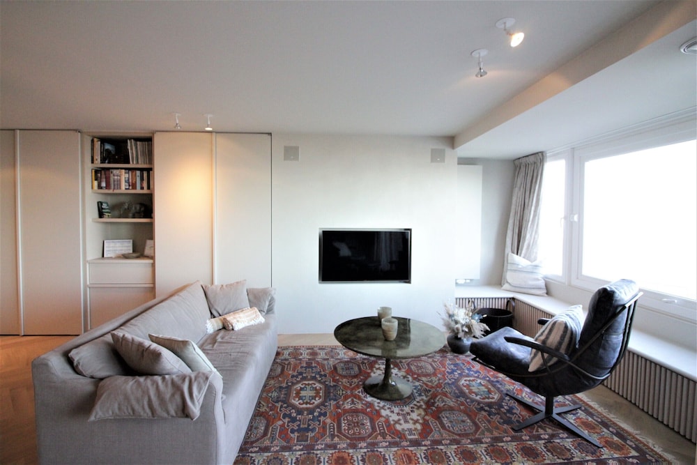 Apartment in Het Zoute with Sea Views — 4-Star Luxury Hotel in Knokke-Heist, Belgium