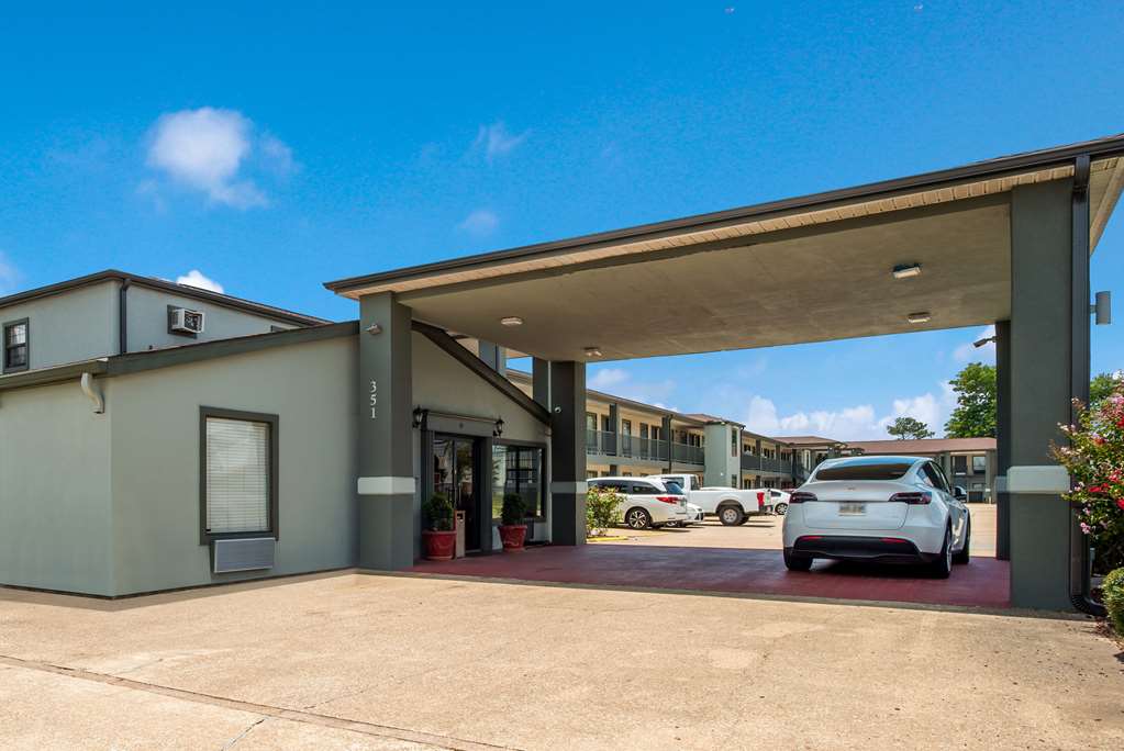 Econo Lodge Lake Charles University Area in Lake Charles, United States