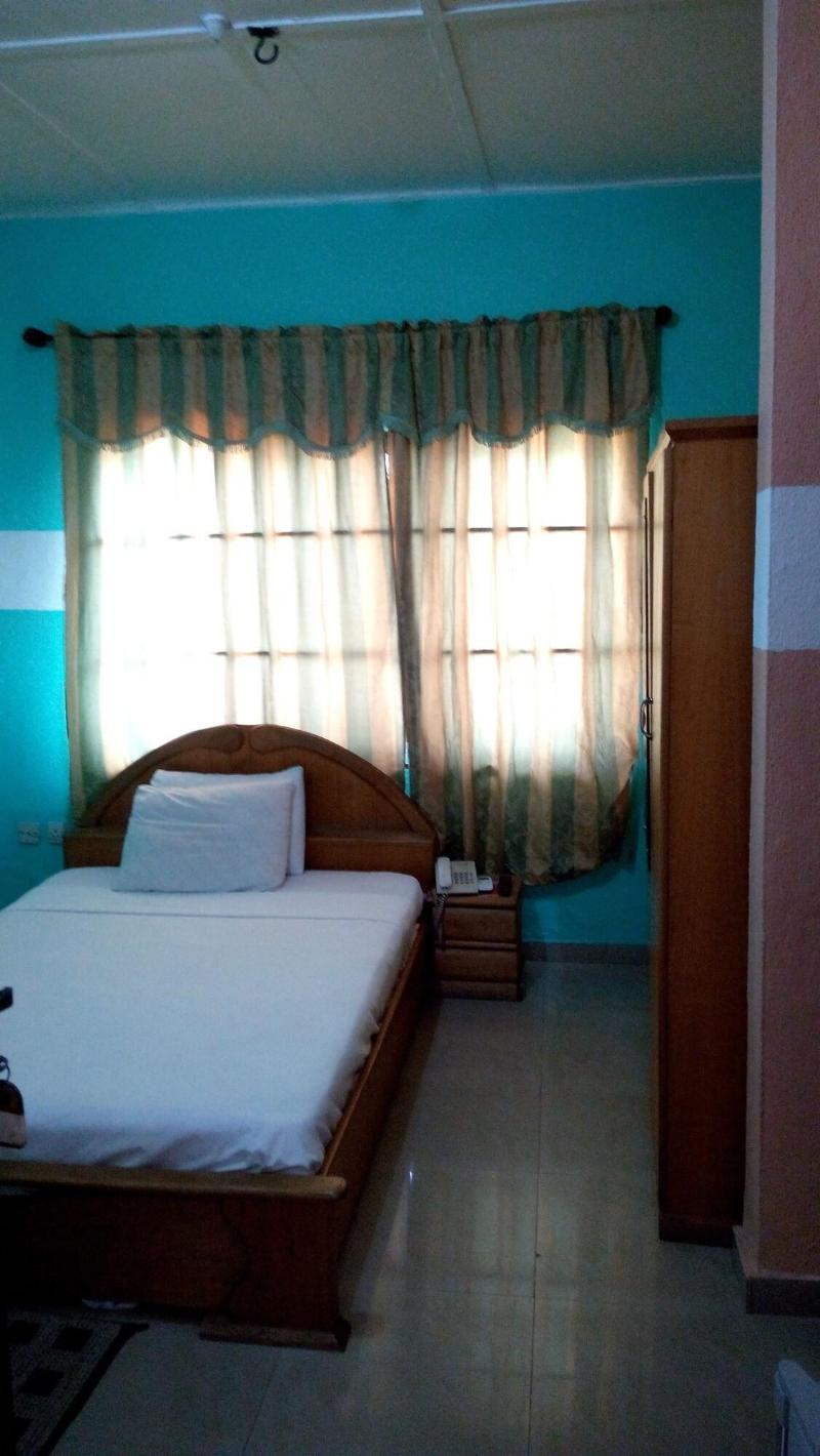 Nuvivi - carbon neutral hotel in Accra