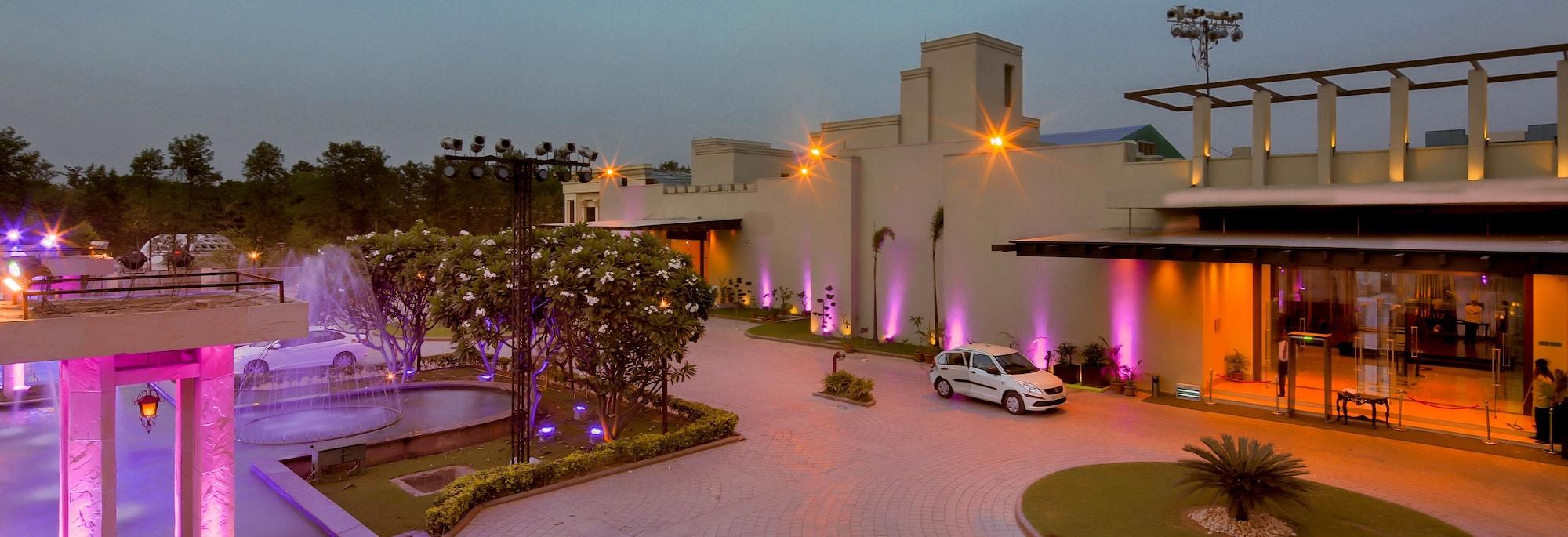 Orana Hotels And Resorts — 4-Star Luxury Hotel in New Delhi, India