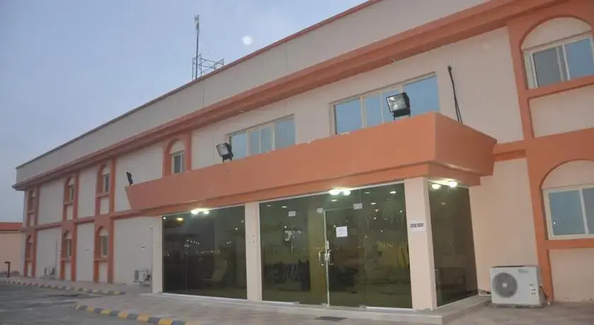 Al Muntaza Hotel in Khmelnytskyi, Ukraine