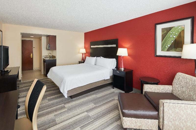 Holiday Inn Express I 26 & Us 29 At Westgate Mall by IHG - photo 9