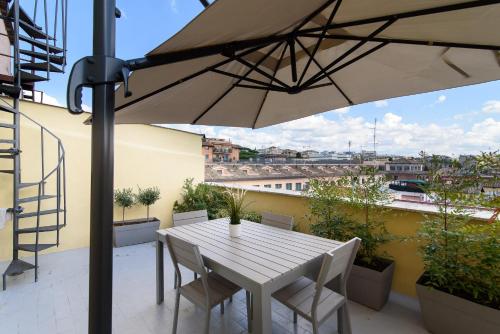 White Terrace Ostilia — 4-Star Luxury Hotel in Rome, Italy