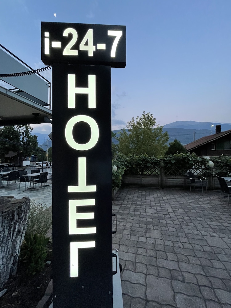 Hotel Bahnhof Ausserberg — Visp