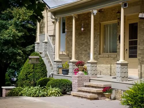 HA Whitney Inn in Columbus, United States