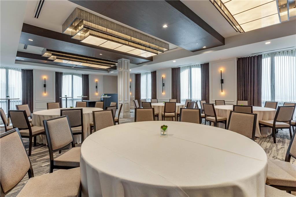 Cambria Hotel Houston Downtown Convention Center - photo 48