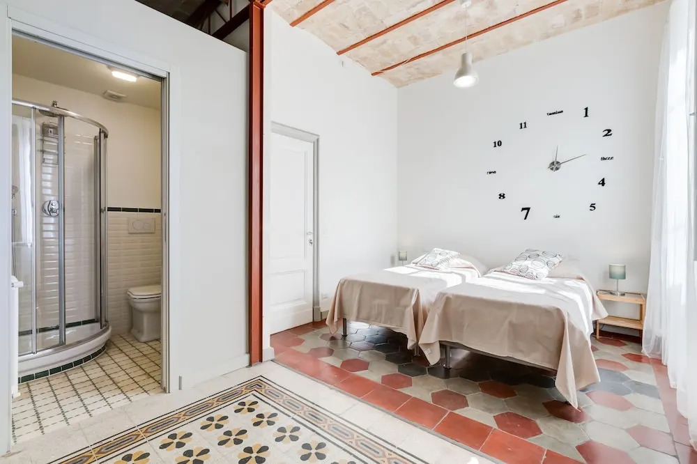 Monti Colosseum Apartment Urbana — 4-Star Luxury Hotel in Rome, Italy