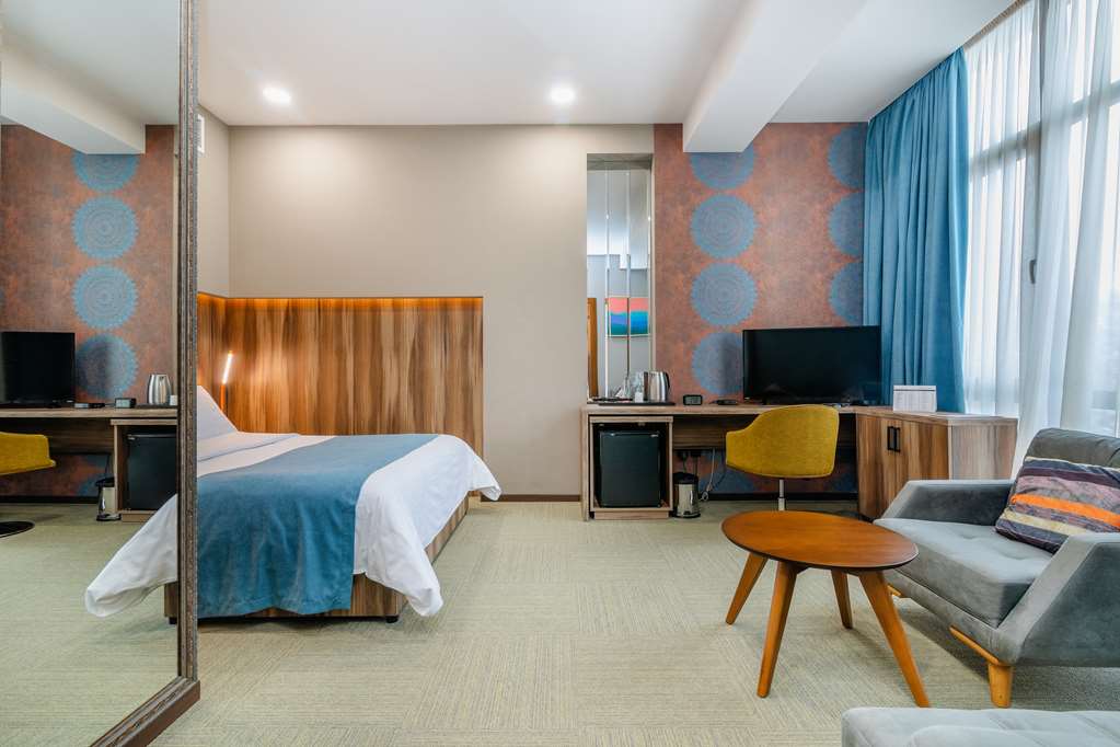 Superior King Room