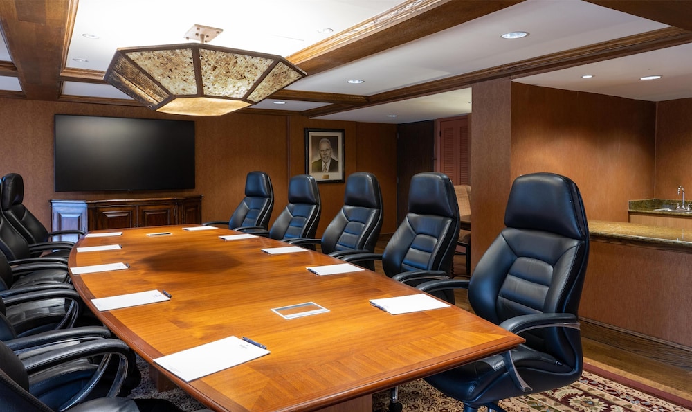 Hilton DFW Lakes Executive Conference Center - photo 52