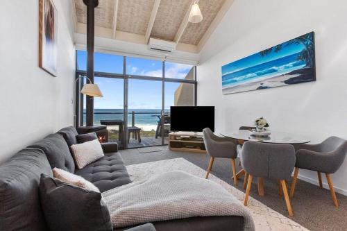 10 Whitecrest Great Ocean Road Resort Ocean View in Apollo Bay, Australia