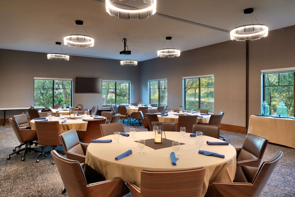 Hilton Garden Inn Prescott Downtown - photo 53