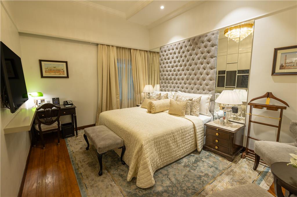 Superior King Bed Room