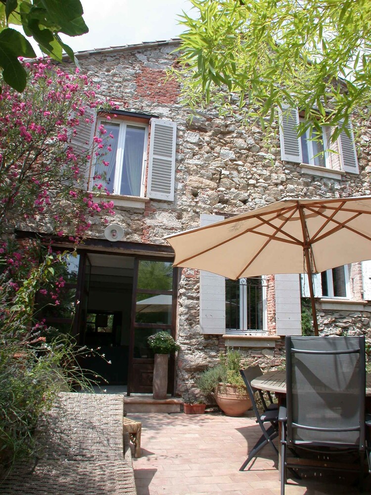 Mas de la Petite Jeanne in Grimaud, France