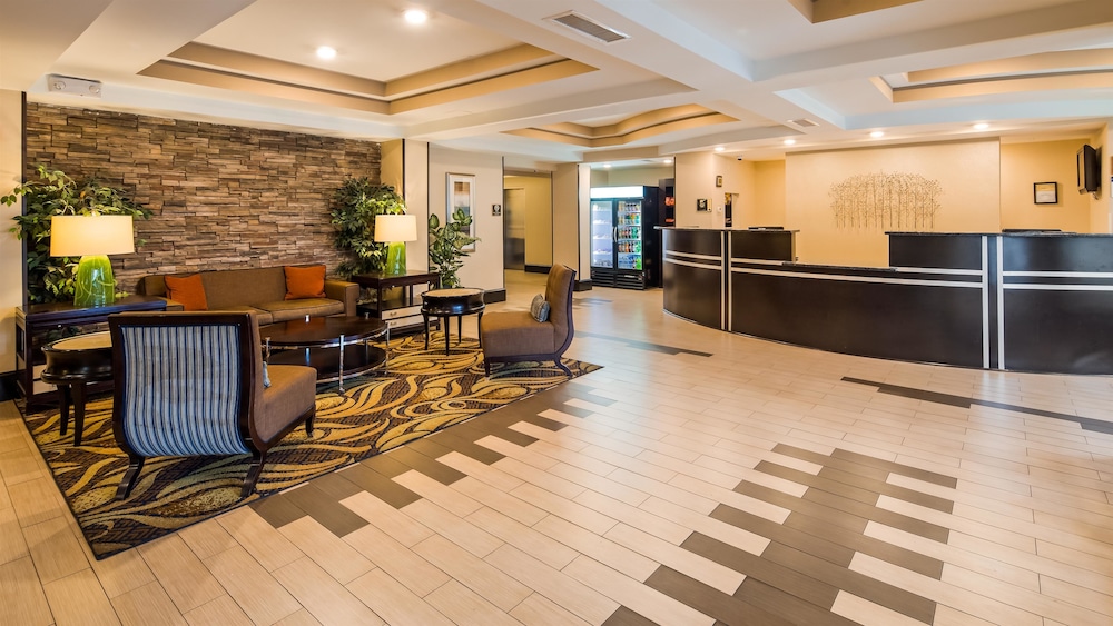 Holiday Inn & Suites Columbia NE Ft Jackson Area by IHG - photo 34