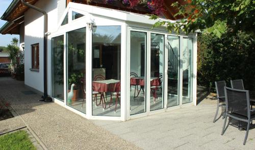 Bodensee Unterkunft - last minute hotel in Bermatingen