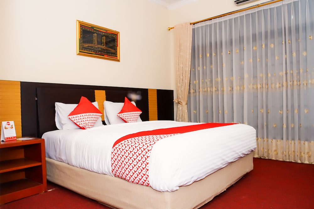 Oyo 191 Edotel - last minute hotel in Palembang