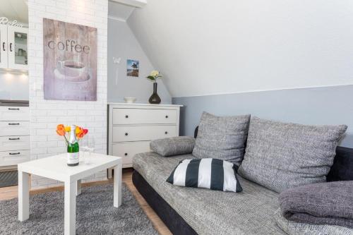 Seestern gemütliche und moderne Ferienwohnung für 2 Personen in Zingst — 4-Star Luxury Hotel in Zingst, Germany